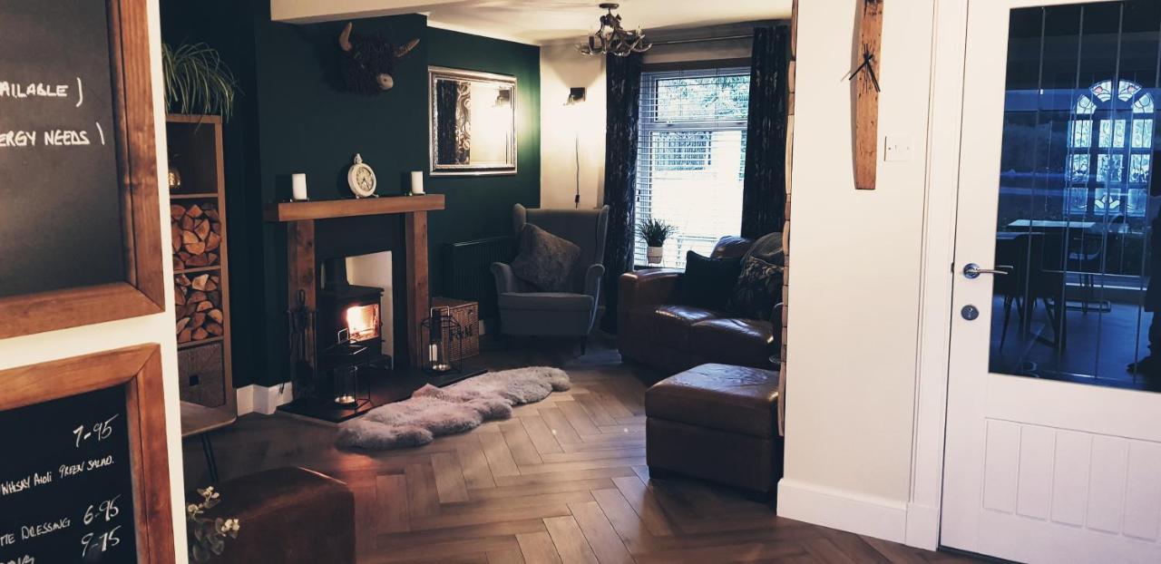 مبيت وإفطار Lochend Airanloch, Loch Ness, Adult Only المظهر الخارجي الصورة